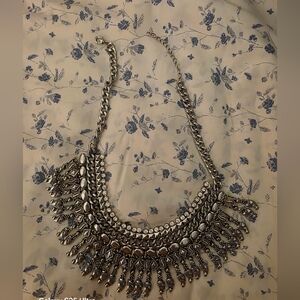 Modern Bib Necklace Elegant Silver Statement